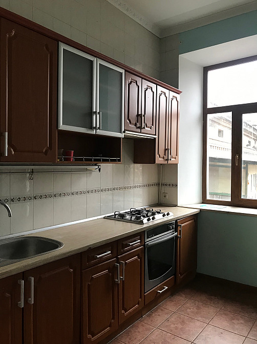 Продам 4-комн. квартиру, Малая Арнаутская  / Белинского, 3/3 эт., исторический центр города Одеса - фото 8