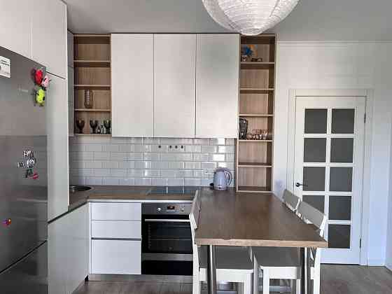 Продаж Квартира 1-кімнатна, 6/7 поверх на Метрологічна вул., д. 111 Киев