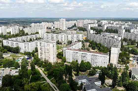 Продаж Квартира 3-кімнатна, 3/12 поверх на вул. Победы Kharkiv