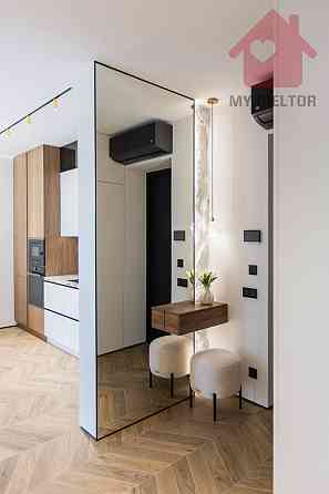 Продаж Квартира 2-кімнатна, 5/9 поверх на Легоцького Ужгород