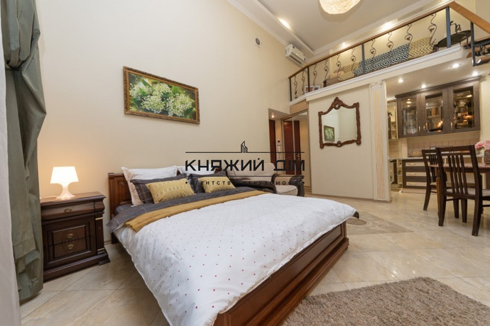 Аренда в Центре города 1-я. квартира возле метро Золотые Ворота. Код: 1166487 Київ - фото 1