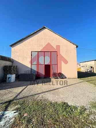 Продаж приміщення вільного призначення на Центральна поверх - 1/1 