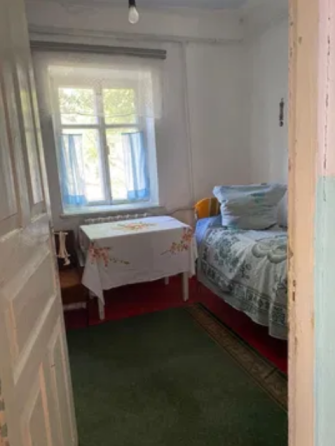 Продаж Будинок 4-кімнатний на ул. Ювілейна, 35 