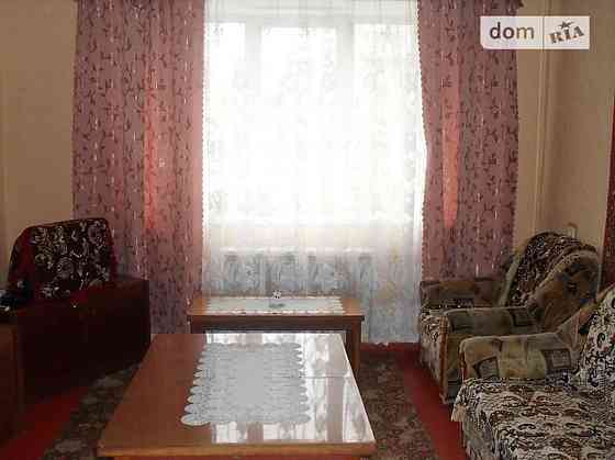 Оренда Квартира 3-кімнатна, 4/4 поверх на пл. Севастопольская Киев