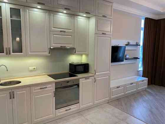 Продаж Квартира 1-кімнатна, 10/25 поверх на улица Маккейна Джона, д.7 Kiev