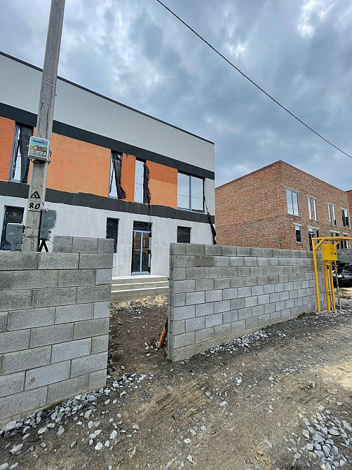 Продаж Будинок 3-кімнатний на вул. Масив Малиновий Ровно - изображение 1