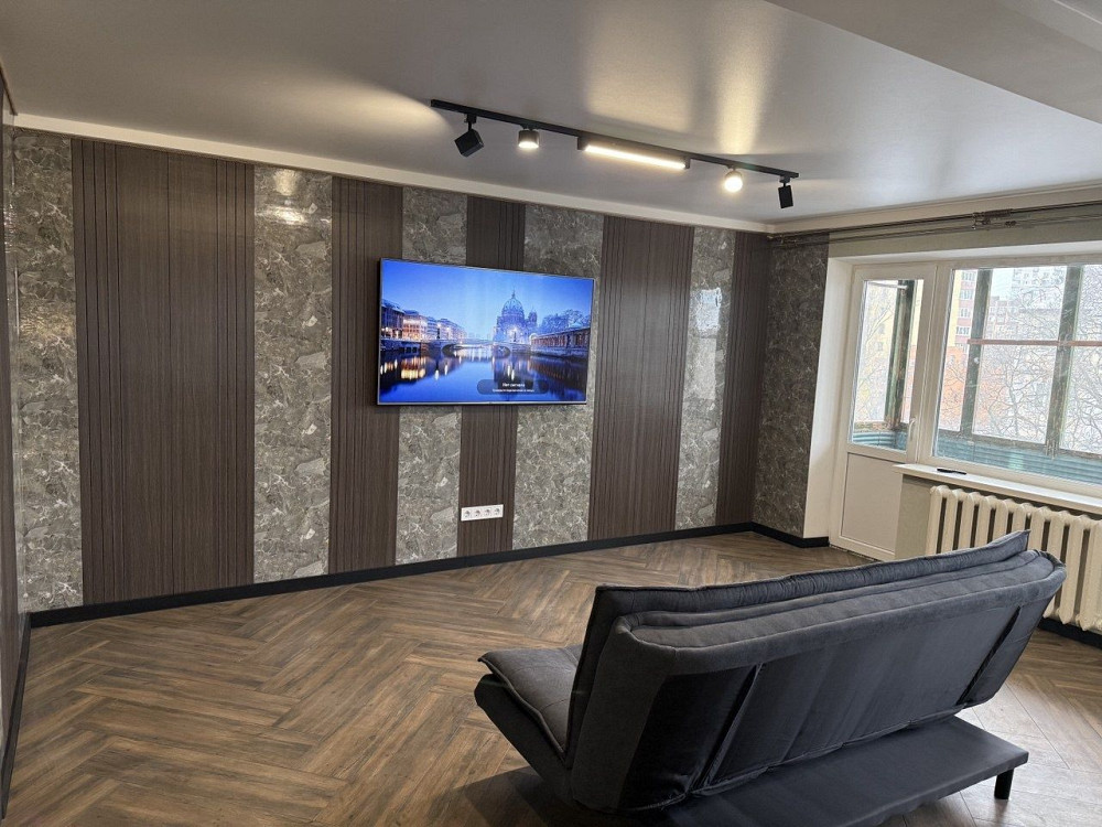 Продаж Квартира 3-кімнатна, 5/5 поверх на Воскресенський вул., д. 15А Kiev - photo 2