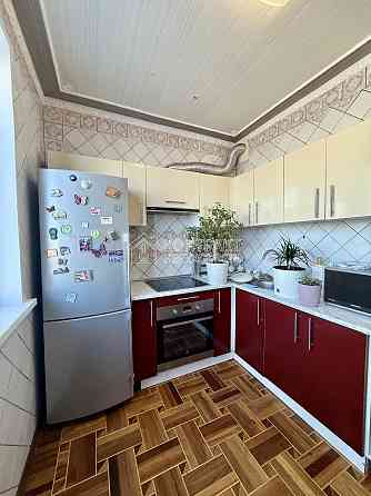 Продаж Квартира 4-кімнатна, 7/16 поверх на вул. Дружби народів Харків