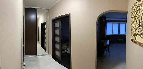 Оренда Квартира 1-кімнатна, 2/25 поверх на Днепровская Набережная Киев