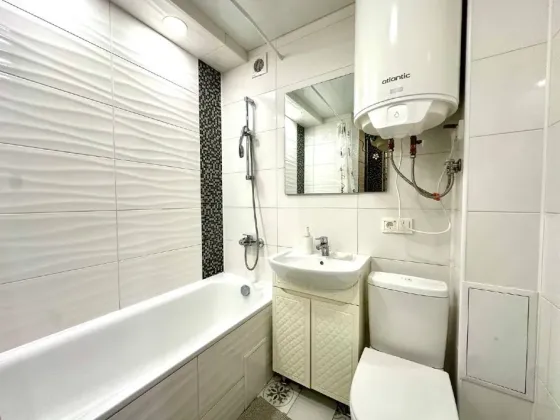 Продажа 3к Квартира 56 кв.м відінська,38 Ровно