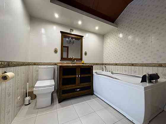 Продаж Будинок 4-кімнатний на переулок Александра Юрженко, 8 Одеса