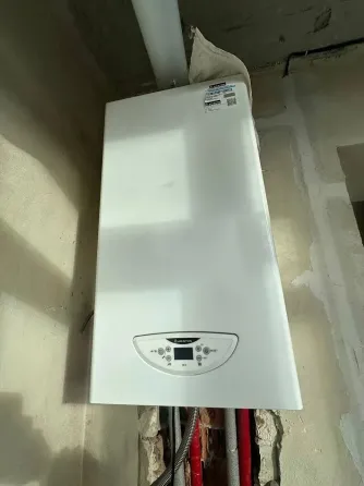 Продаж 2к Квартира 67.7 кв.м Івасюка Івано-Франківськ