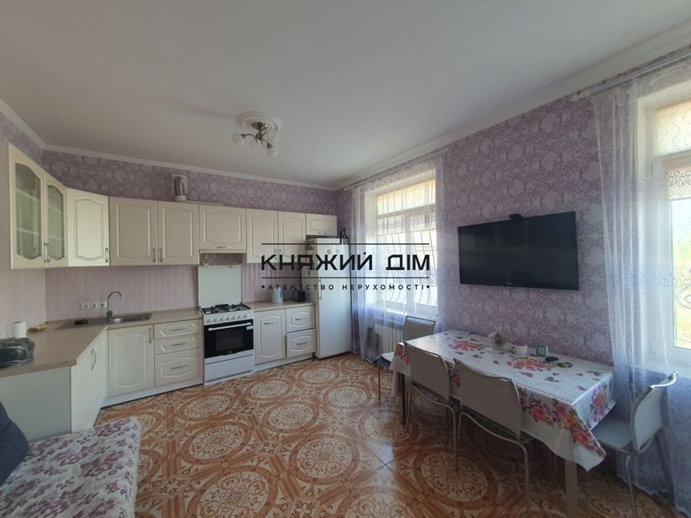Продаж 2-х поверхового будинку в смт Літки Броварський р-н. № 2211723  - фото 4