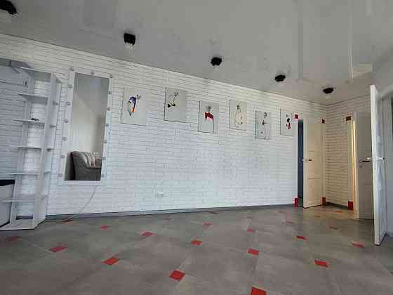 Продаж Квартира 3-кімнатна, 9/9 поверх на Глушкова Академіка вул., д. 30 Київ