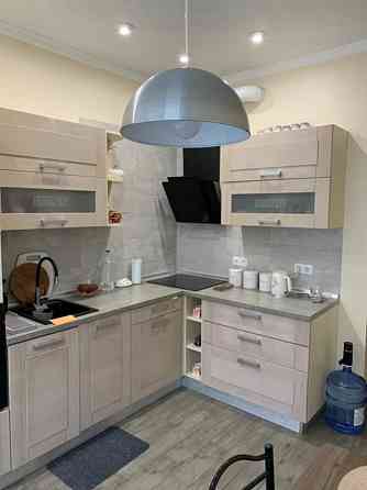 Продаж Квартира 1-кімнатна, 11/19 поверх на Жемчужная ул. Одеса