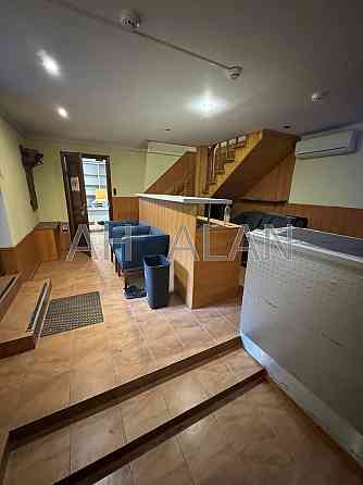 Оренда офісне приміщення на Басейна вул., 12 приміщень - 3, поверх - 1/5 Київ