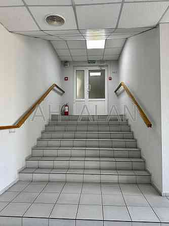 Оренда офісне приміщення на Хохлових Сім'ї вул., 15 поверх - 4/10 Київ