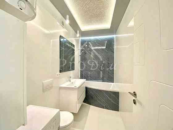 Оренда Квартира 2-кімнатна, 6/16 поверх на Родини Крістерів вул., 18/6 Киев