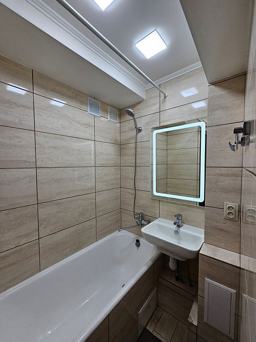 Оренда Квартира 2-кімнатна, 4/5 поверх на Дарницький бульв., 21 Київ - фото 11