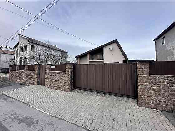 Продаж 2-поверховий Будинок з ділянкою 10 сот 200 кв.м 4 кімн. на Довжик Довжик Житомир