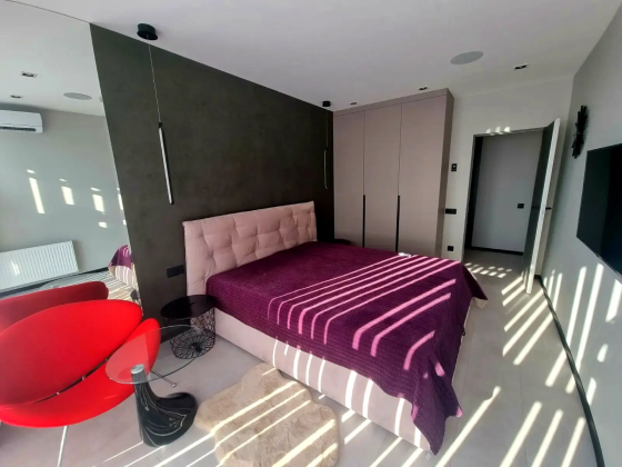 Продаж Квартира 3-кімнатна, 20/25 поверх на Липківського, 16в Kiev