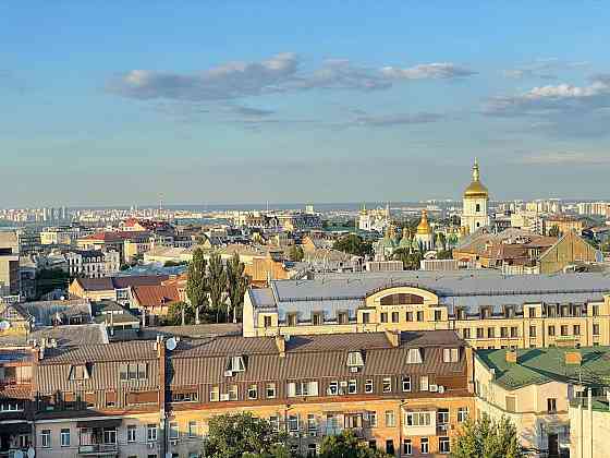 Оренда Квартира 3-кімнатна, 15/16 поверх на ул. Олеся Гончара Київ