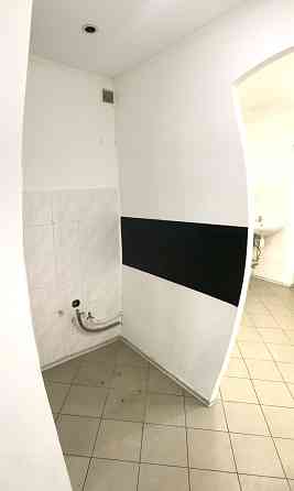 Продаж комерційне приміщення на ул. Старопортофранковская, 37 приміщень - 3, поверх - 1 Одеса