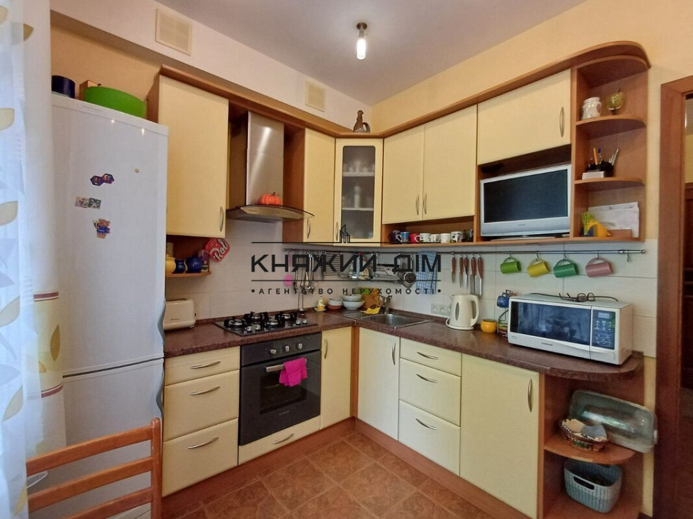 Оренда Квартира 2-кімнатна, 2/5 поверх на вул. Московская ул./Князів Острозьких Київ - фото 4