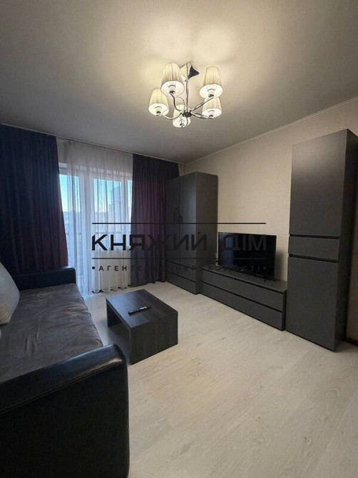 Оренда Квартира 1-кімнатна, 9/9 поверх на Кловский спуск Київ - фото 1