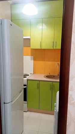 Оренда Квартира 1-кімнатна, 23/27 поверх на ул. Петропавловская Kiev