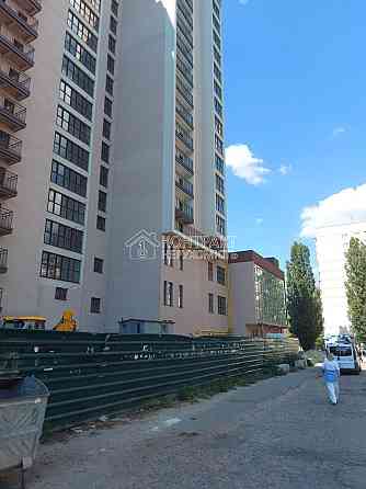 Продаж Квартира 2-кімнатна, 4/17 поверх на вул. вул. Валентинівська Харьков