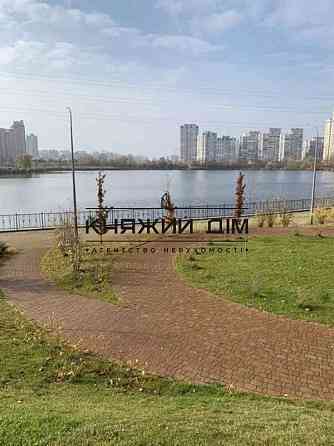 Продаж 1 кімнатної квартири Позняки, ул. Ревуцкого 40-б. ЖК «Лебединий Київ