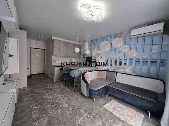 Продаж Квартира 1-кімнатна, 8/12 поверх на Каменская ул. Киев