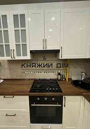 Оренда Квартира 1-кімнатна, 10/10 поверх на Малоземельная ул. Киев