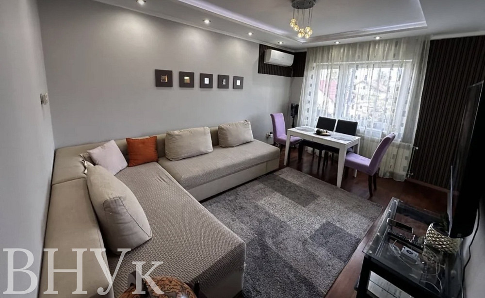 Продаж Квартира 3-кімнатна, 2/5 поверх на Національної Гвардії Ужгород - фото 1