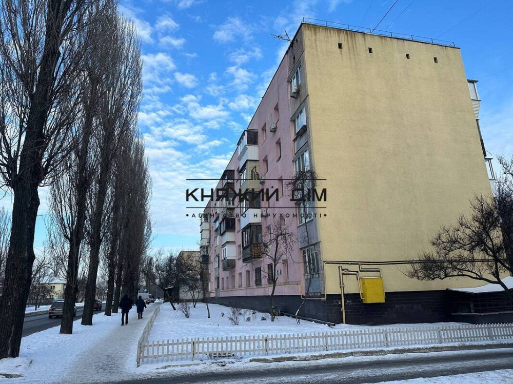 Оренда Квартира 1-кімнатна, 4/5 поверх на вул. Євгенія Харченка Kiev - photo 3