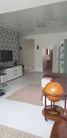 Продаж Квартира 3-кімнатна, 1/4 поверх на вул. Сумська Kharkiv