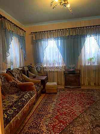 Продаж Будинок 4-кімнатний на вул. Луї Пастера Харьков