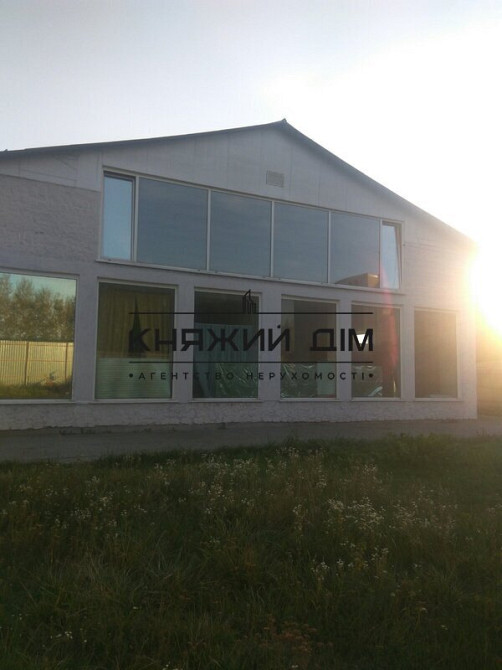 БЕЗ КОМИССИИ!!! Продажа 2-х этажного дома в Новых Петровцах первая линия Киевского моря. № 2211347  - фото 1