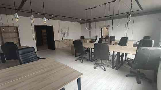 Оренда офісне приміщення на улица Максимовича Михаила (Трутенко Онуфрия), д.24 приміщень - 3, поверх - 9/9 Киев