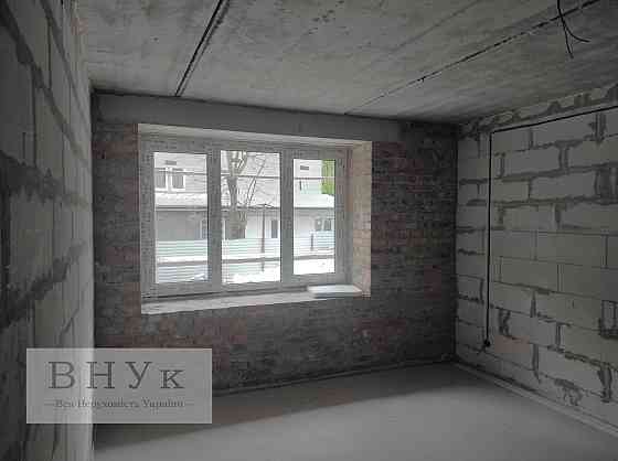 Продаж Квартира 2-кімнатна, 1/10 поверх на Злуки пр. Ternopil'