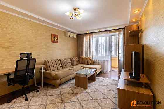 Оренда Квартира 1-кімнатна, 12/14 поверх на Ованеса Туманяна, 8 Киев