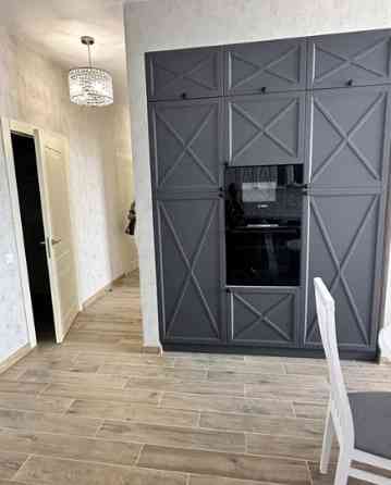 Оренда Квартира 3-кімнатна, 13/20 поверх на Мореходный пер., 2а Одеса