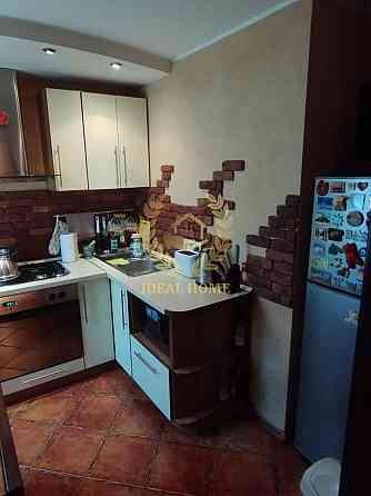 Продаж Квартира 2-кімнатна на Донца Михаила ул., 13 Киев