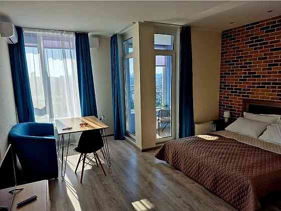 Оренда Квартира 1-кімнатна, 15/16 поверх на проспект Соборності, 17 Kiev