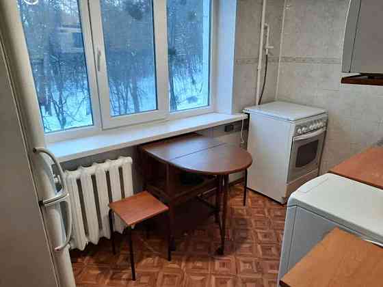 Оренда Квартира 3-кімнатна, 2/5 поверх на ул. Владимира Сальского Kiev