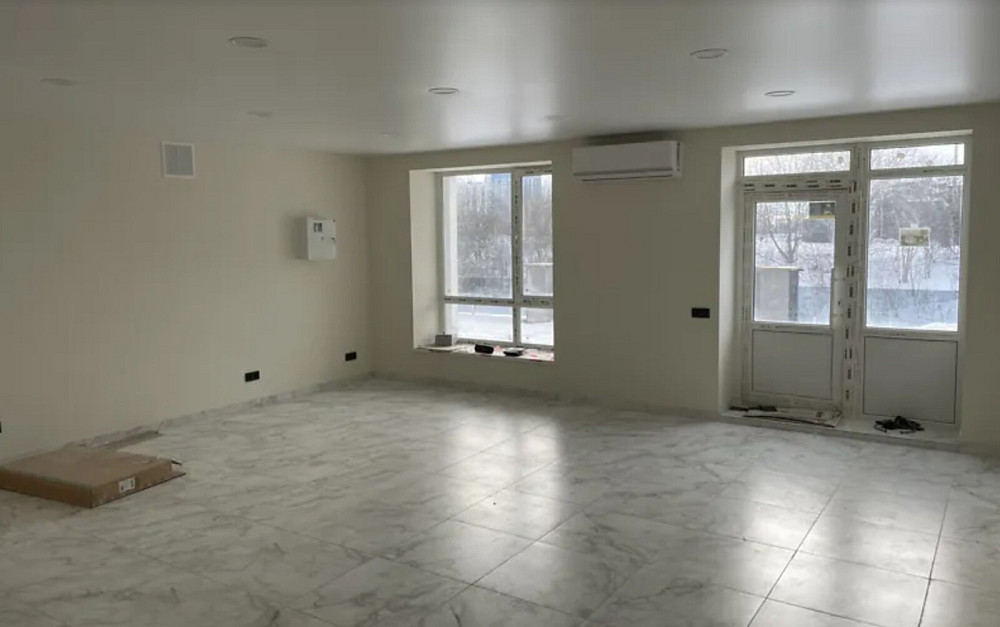 Оренда приміщення вільного призначення поверх - 1/9 Тернополь - изображение 1