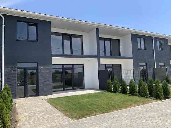 Продаж Квартира 4-кімнатна, 1/2 поверх на Гарманная, 15 Мизикевича