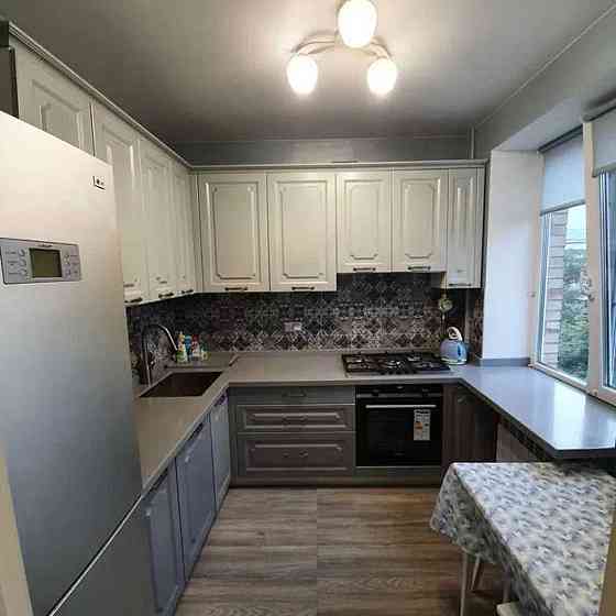 Оренда Квартира 2-кімнатна, 4/5 поверх на Чигорина, 61 Київ