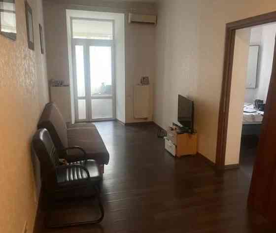 2-х комнатная квартира в центре города - улица Троицкая Одесса